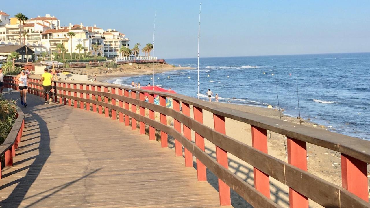 Mijas Costa - Beachside Apartment-B Sitio de Calahonda 외부 사진