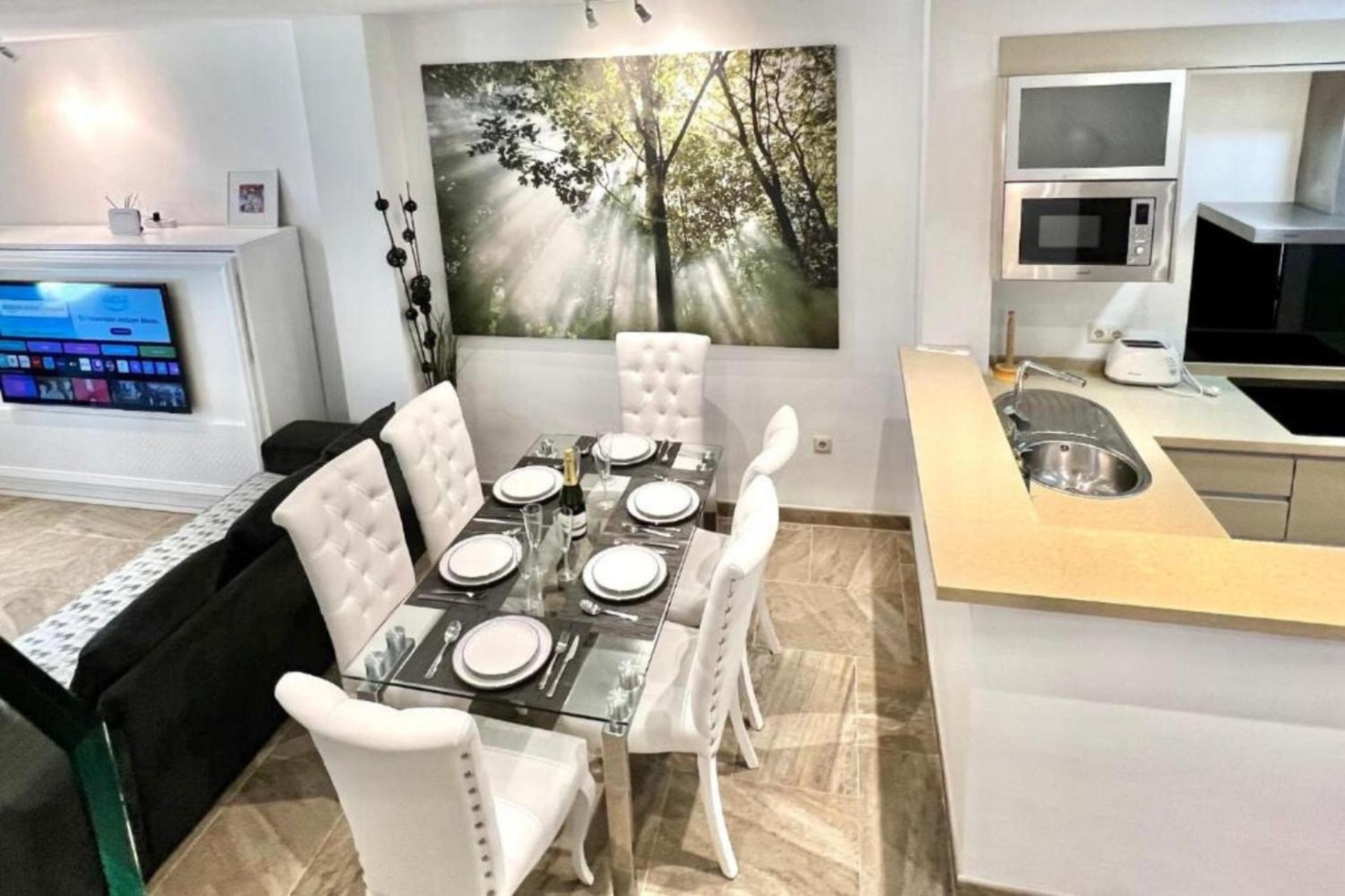 Mijas Costa - Beachside Apartment-B Sitio de Calahonda 외부 사진