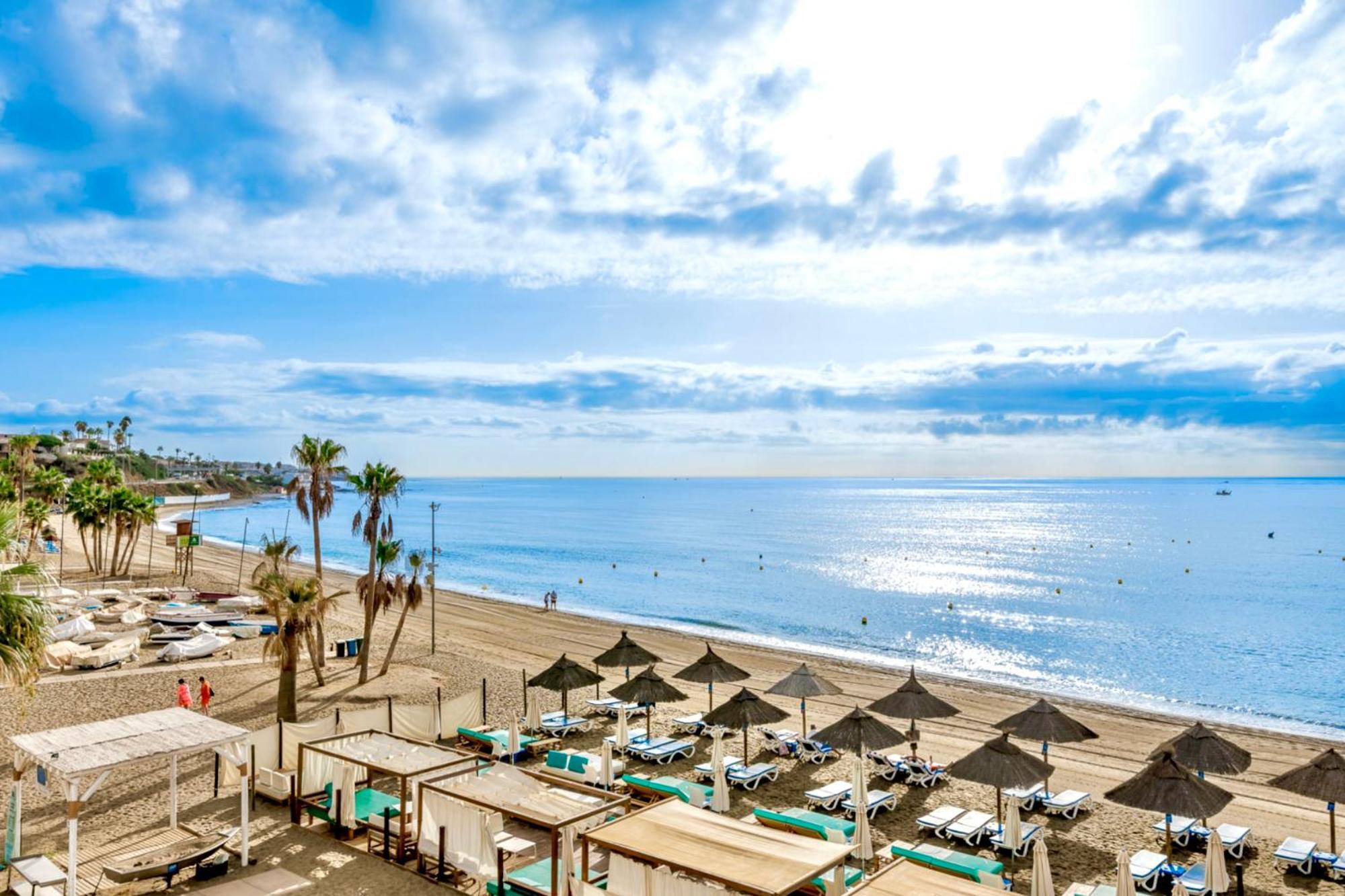 Mijas Costa - Beachside Apartment-B Sitio de Calahonda 외부 사진