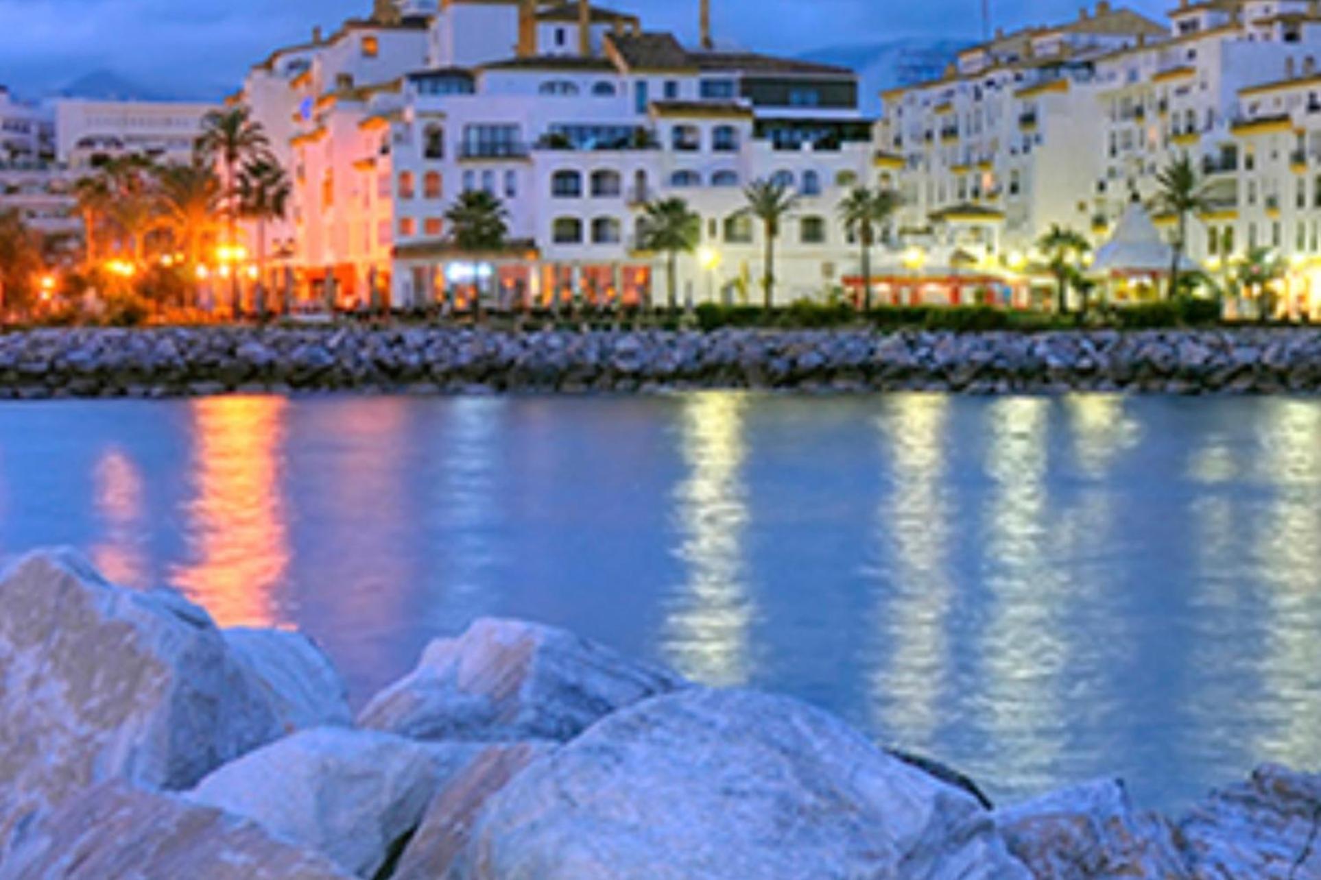 Mijas Costa - Beachside Apartment-B Sitio de Calahonda 외부 사진